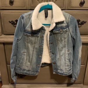 New Without Tags Fully Lined Joujou (Francesca’s) Jean Jacket Size Small